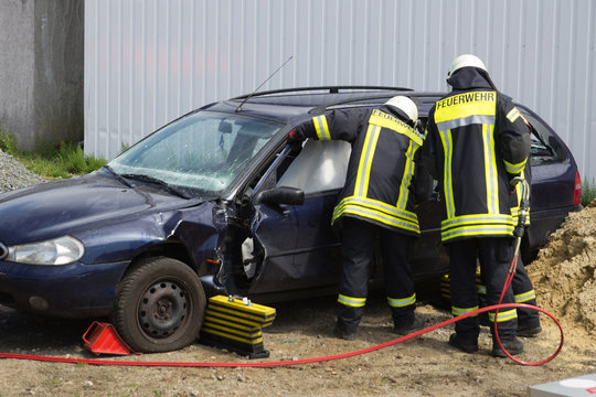 Verkehrsunfall - Bergung