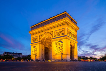 Fototapeta na wymiar Arc of Triomphe Paris