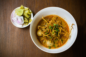 Khoa Soi