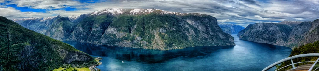 Fototapete Rund Norwegischer Fjord 2 © GordonGrand