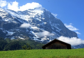 Berghütte vorm Eiger