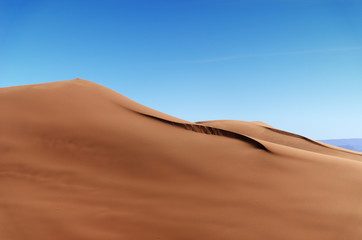Fototapeta na wymiar Saharan Sand Dune