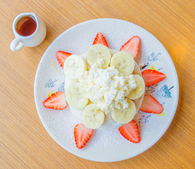 Pancake strawberry banana
