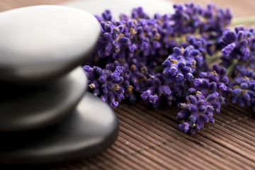 Obraz na płótnie Canvas Lavender and massage stones