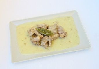 plat de blanquette de veau en sauce