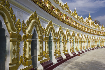 U Min Thonze Buddhist Temple On Sagaing Hill  © greta gabaglio