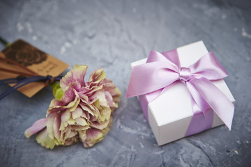 Gift box