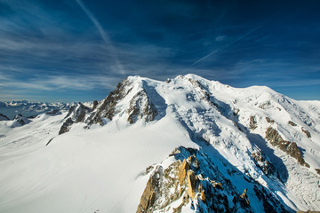 Fototapeta na wymiar massif du Mont-Blanc FRANCE
