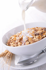 muesli and milk