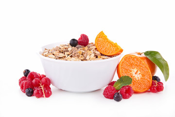 oat flakes and fruits