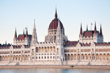 Fototapeta na wymiar The Parliament Building in Budapest