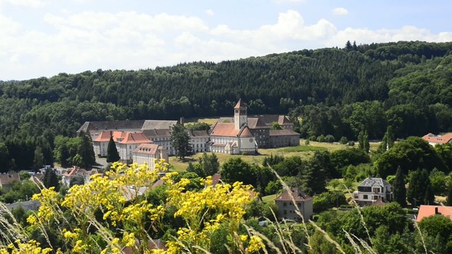 Stadt Bitche in Frankreich mit Benediktinerkloster