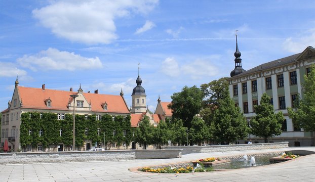 Marktplatz mit Rathaus in Riesa