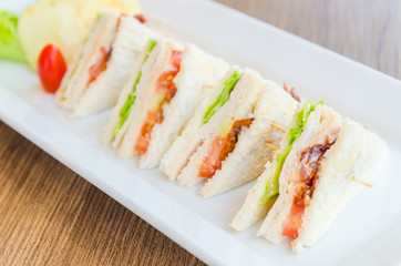 Club sandwiches