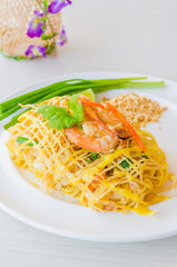 Pad thai