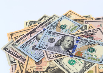 米ドル現金　白バック