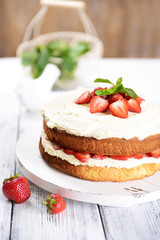 Delicious biscuit cake with strawberries