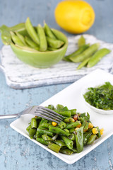 Salad with green beans and corn