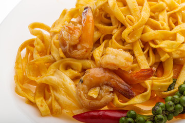 Fried noodles with shrimps