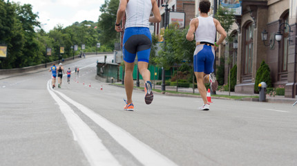 Competitors in a marathon or road race