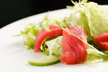 salad with tuna