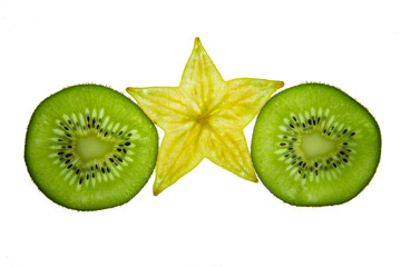 Fototapeta na wymiar Kiwi und Sternfrucht