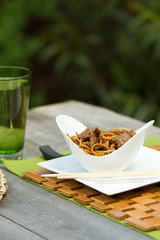 Beef chow mein al fresco