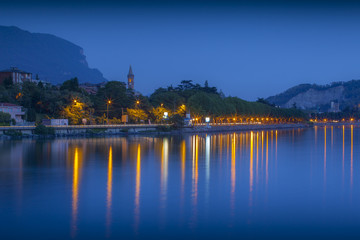 Night view of the city Lecoo.