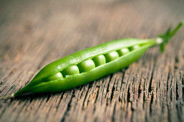 green pea pod