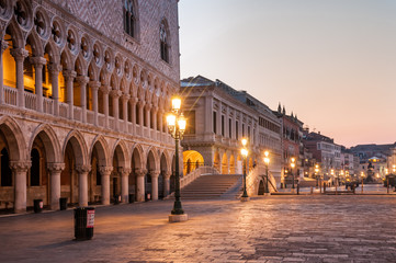 Fototapeta premium venezia palazzo ducale 8768