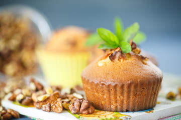 walnut muffins