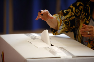 Voting hand