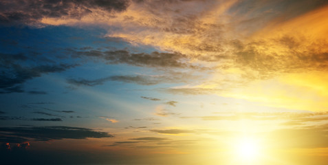 Obraz premium Beautiful sunset