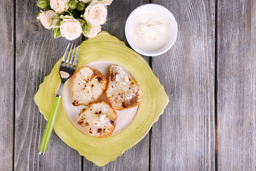 Baked pears with syrup