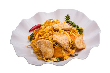 Fried noodles with chicken