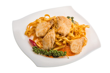 Fried noodles with chicken