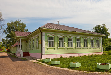 Fototapeta premium Wooden house (circa XIX c.) in Dmitrov kremlin, Russia