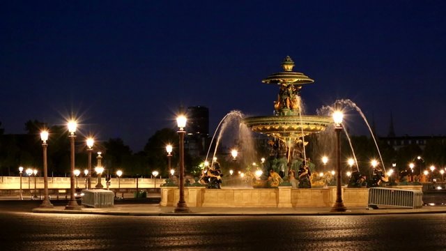 Fontaine Place de la Concorde Paris