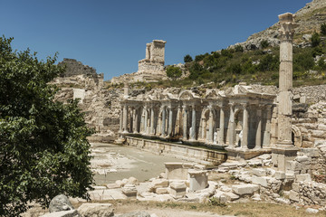 Fototapeta premium Antonine Nymphaeum at Sagalassos, Turkey