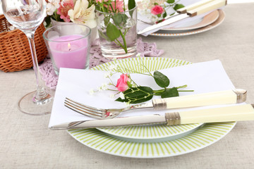 Table setting with spring flowers close up