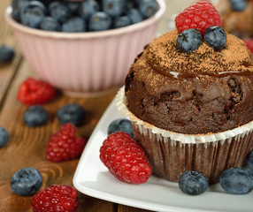 Chocolate muffin with berries