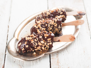 banana in chocolate