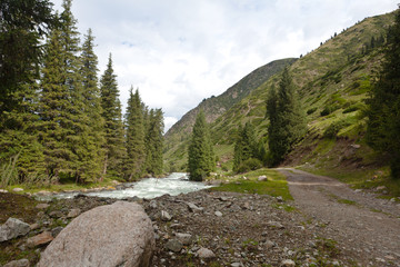 Fototapeta na wymiar Kirgisistan mountains