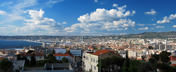 Panorama du port de Marseille
