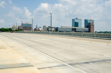 Views of Knoxville Tennessee downtown on sunny day - obrazy, fototapety, plakaty