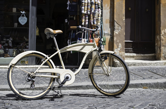 Vintage italian style bicycle