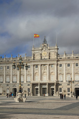 Fototapeta na wymiar Main entrance to Royal palace. Madrid, Spain