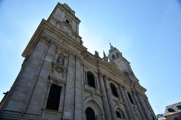 fachada de piedra de la catedral de lugo