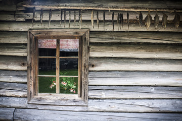 Fototapeta na wymiar Traditional housing of the indigenous populations of Estonia