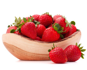 Strawberries in wooden bowl cutout